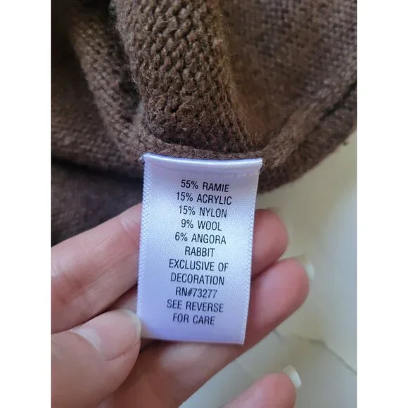 Croft & Barrow patchwork cardigan sweater featuring embroidered nature scenes 2X - Picture 13 of 14